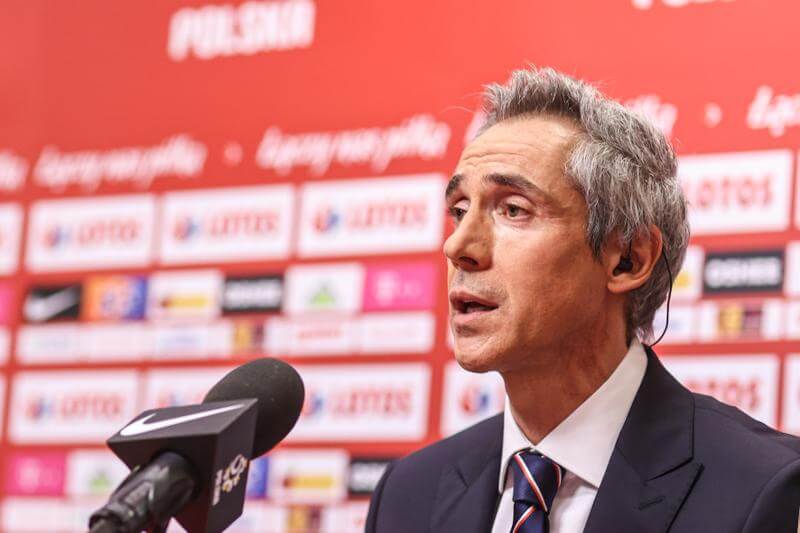 Paulo Sousa na konferencji prasowej