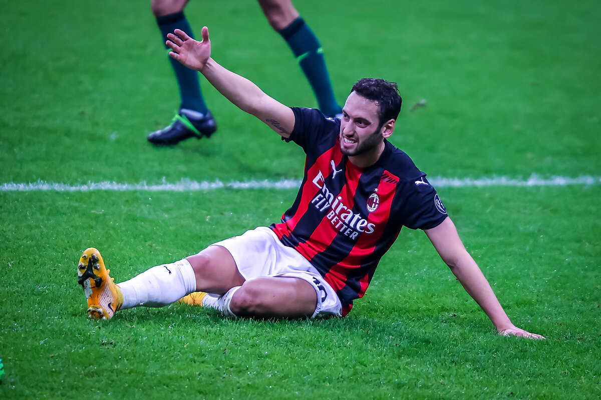 Hakan Calhanoglu