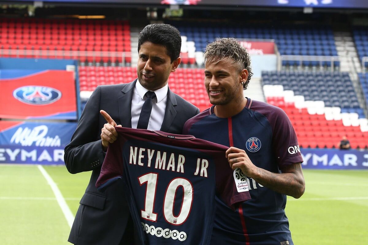 Neymar w trakcie prezentacji w PSG