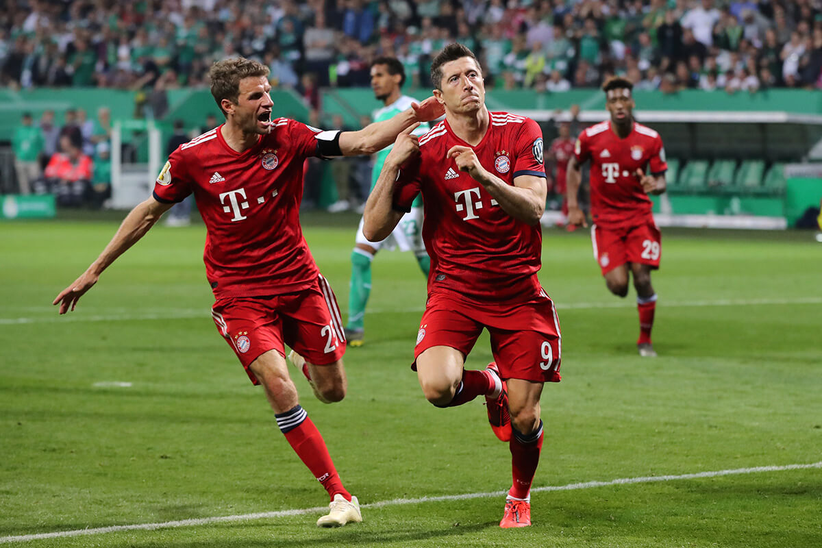 Thomas Mueller i Robert Lewandowski