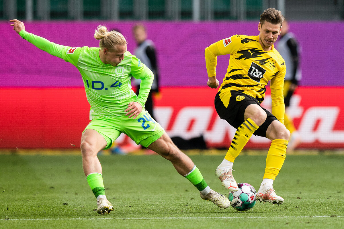 Łukasz Piszczek w meczu z VfL Wolfsburg