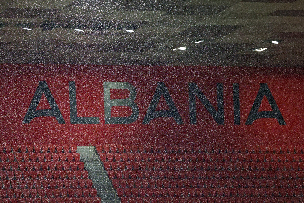 Air Albania Stadium w Tiranie