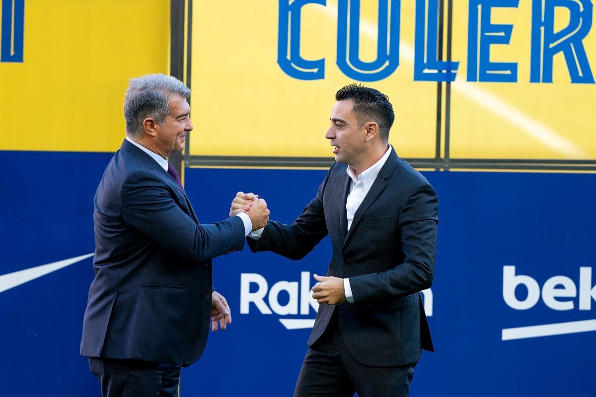 Joan Laporta i Xavi Hernandez