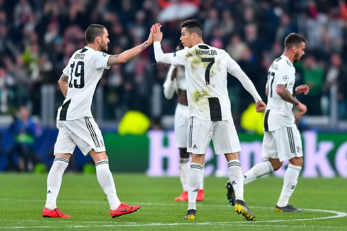 Leonardo Bonucci i Cristiano Ronaldo w barwach Juventusu