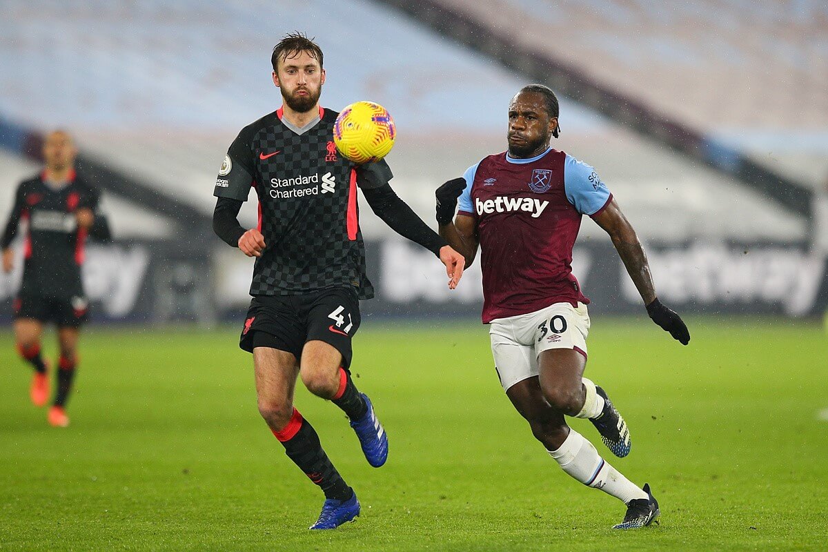 Nathaniel Phillips i Michail Antonio