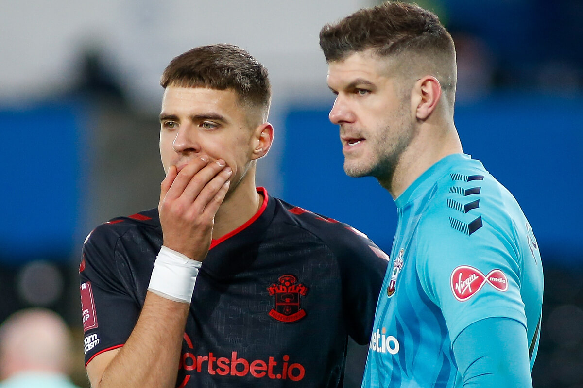 Jan Bednarek i Fraser Forster