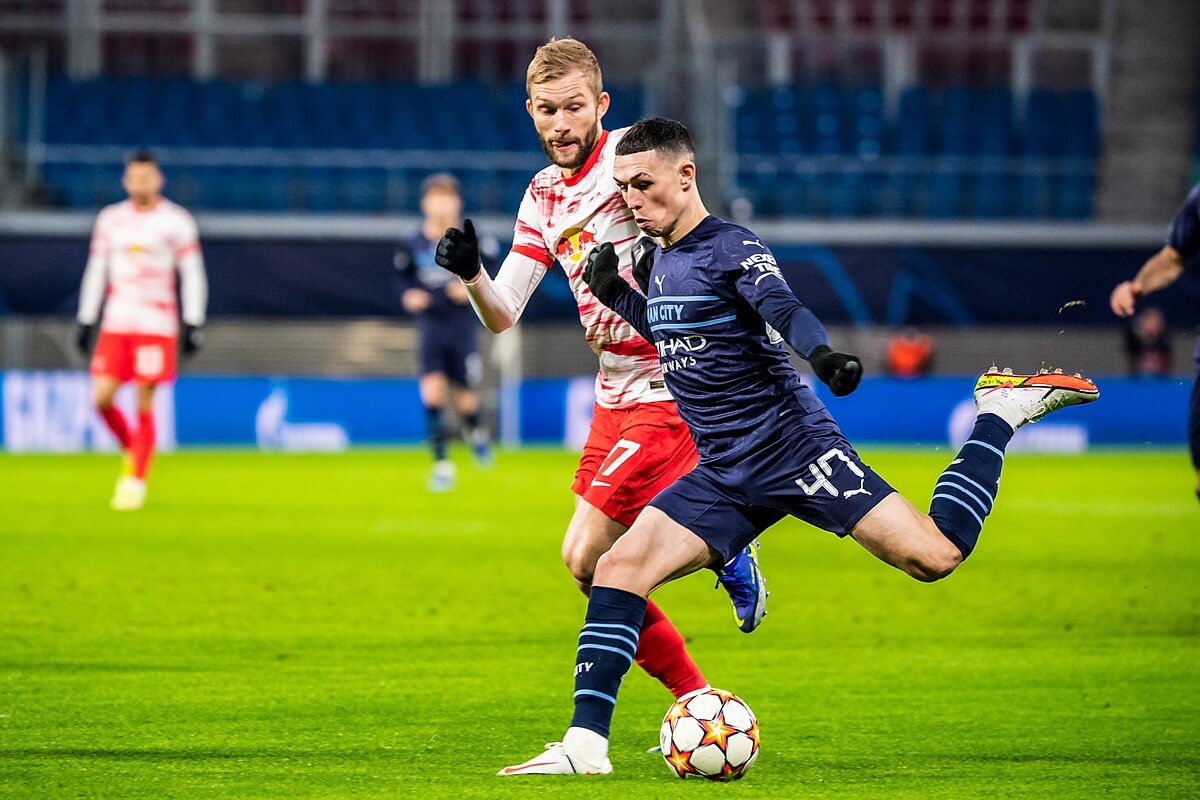 Konrad Laimer w meczu z Manchesterem City