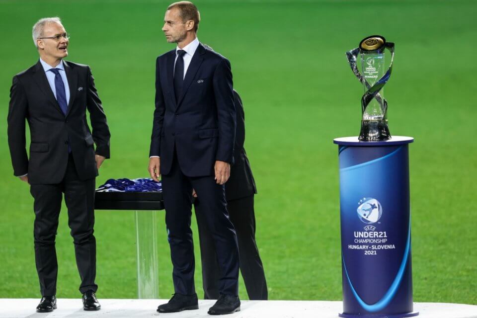 Prezydent UEFA– Aleksandr Ceferin (z prawej)