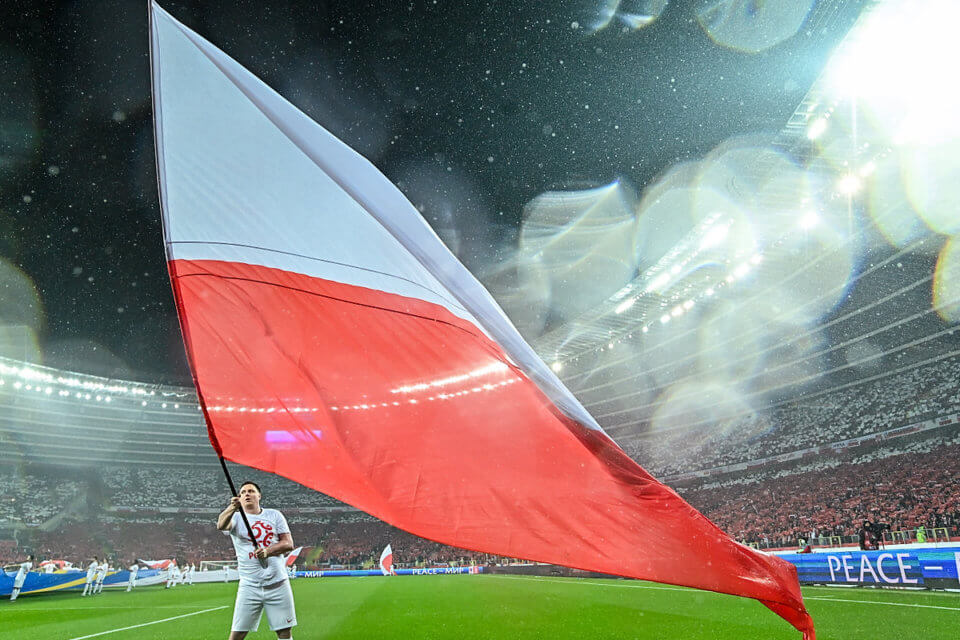 Flaga Polski na stadionie Śląskim