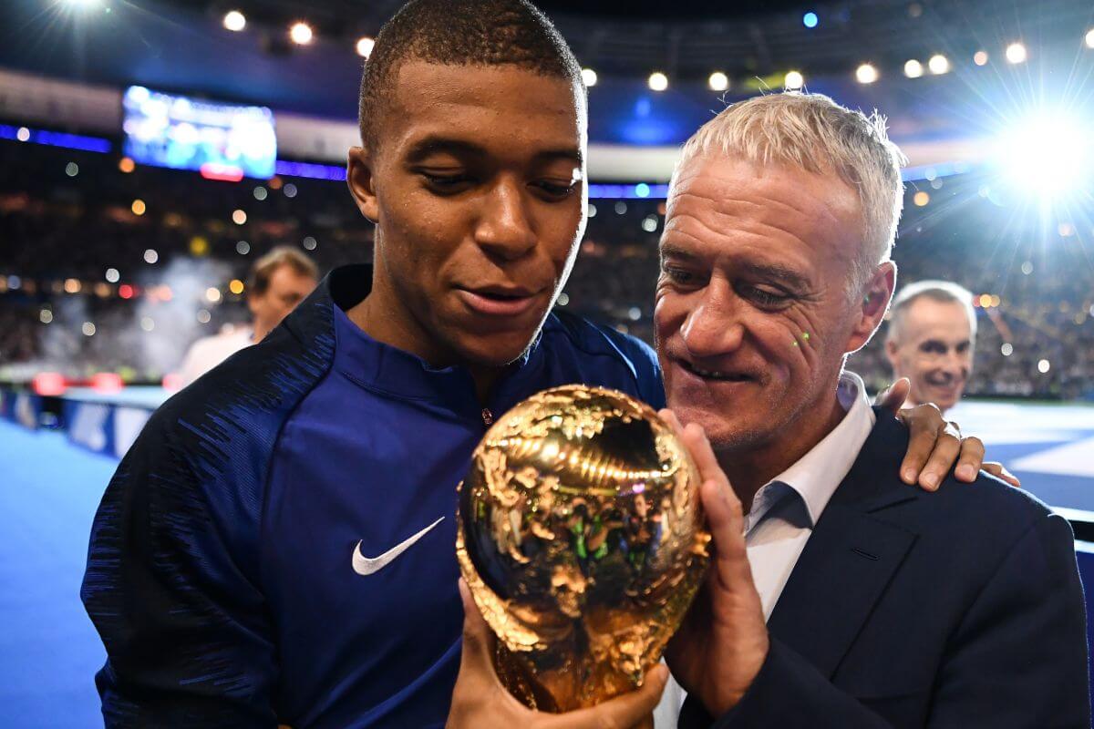 Kylian Mbappe i Didier Deschamps