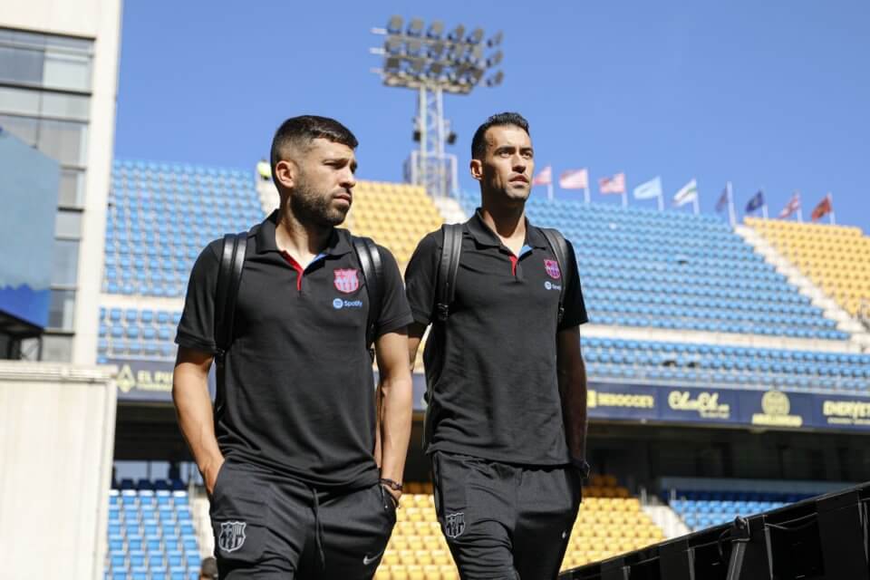Jordi Alba (z lewej)