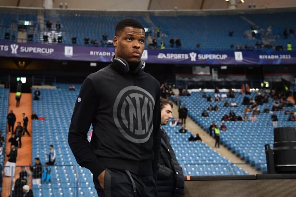 Denzel Dumfries