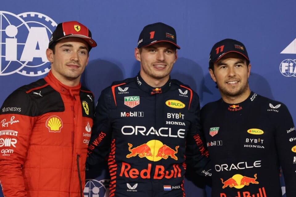 Charles Leclerc, Max Verstappen i Sergio Perez