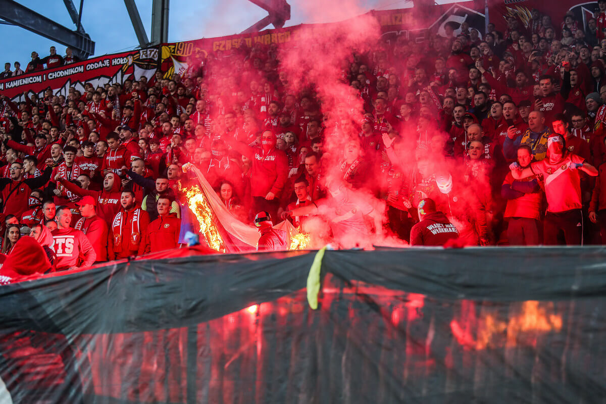 Stadion Widzewa podczas meczu z Lechem