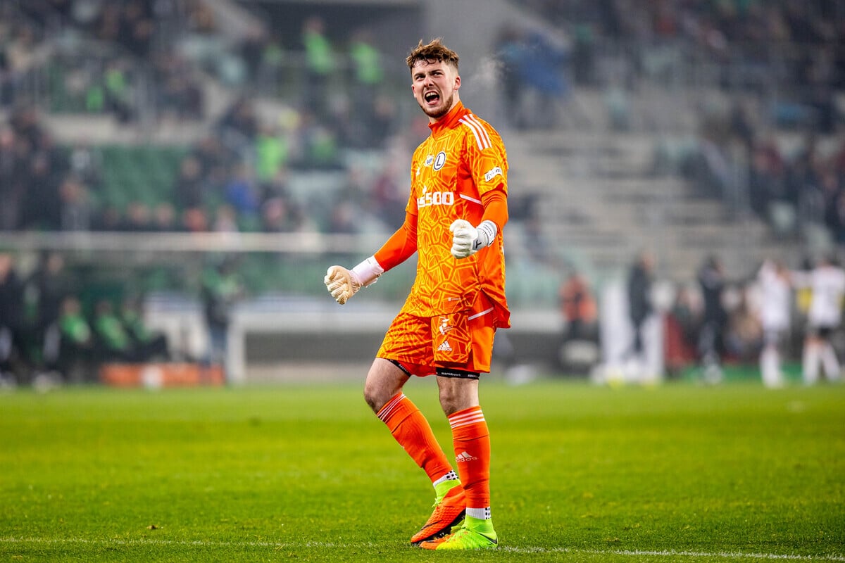 Kacper Tobiasz - Legia Warszawa