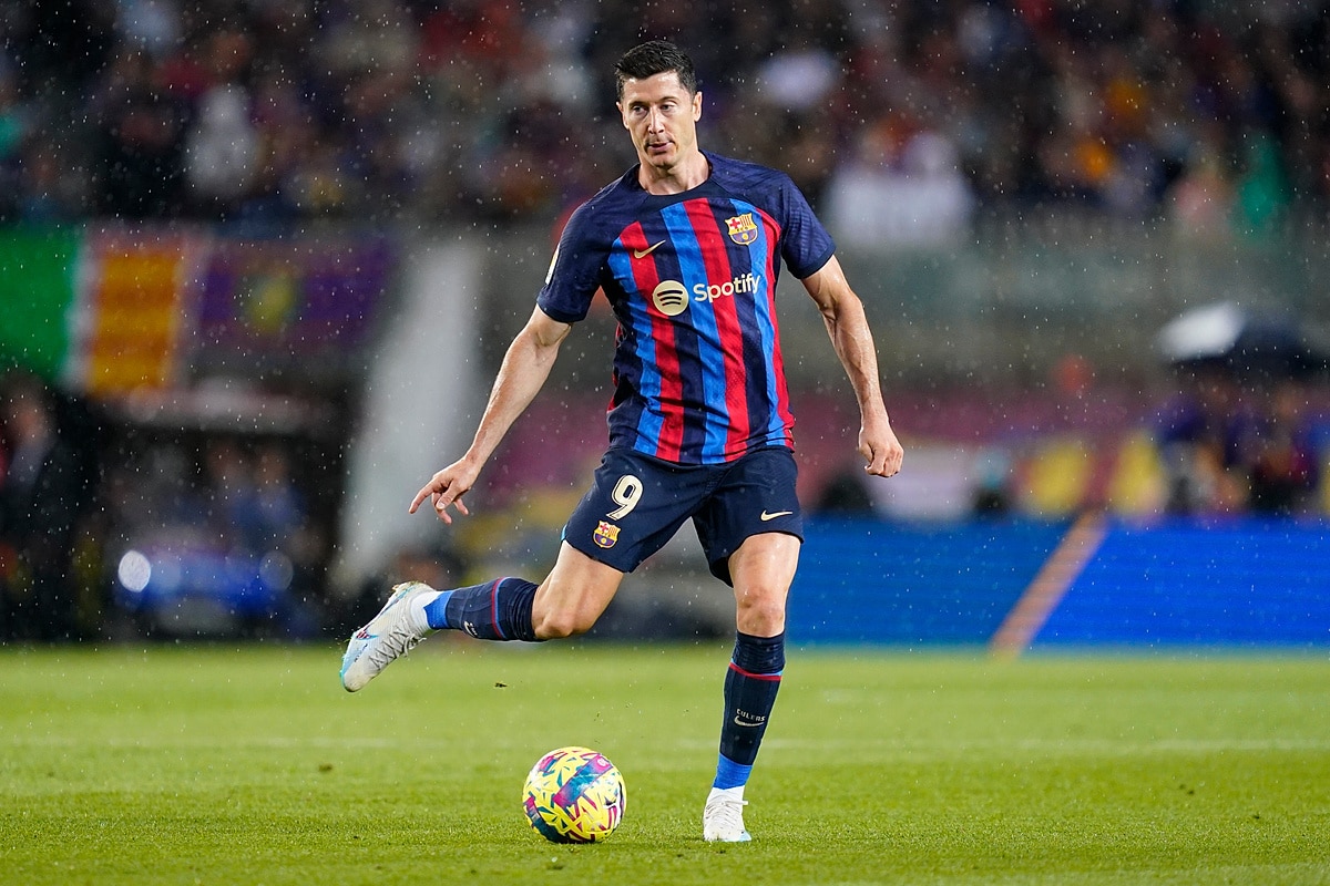 Robert Lewandowski (FC Barcelona - Real Betis)