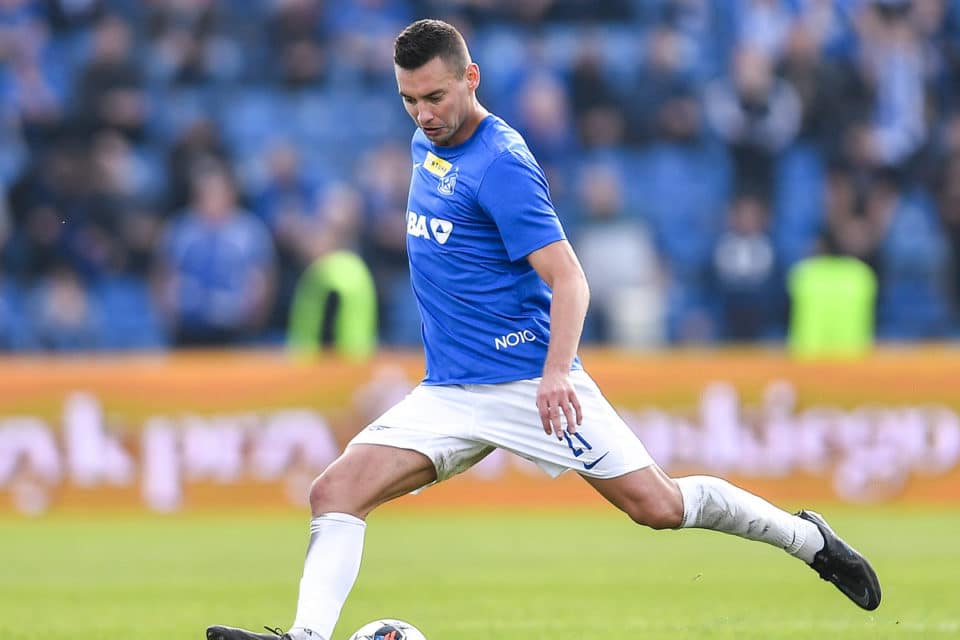 Ruch Chorzów. Maciej Sadlok kapitalnie przymierzył z wolnego [WIDEO