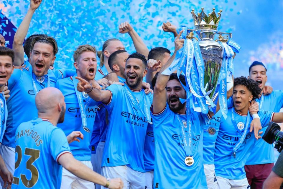 Piłkarze Manchesteru City świętują mistrzostwo