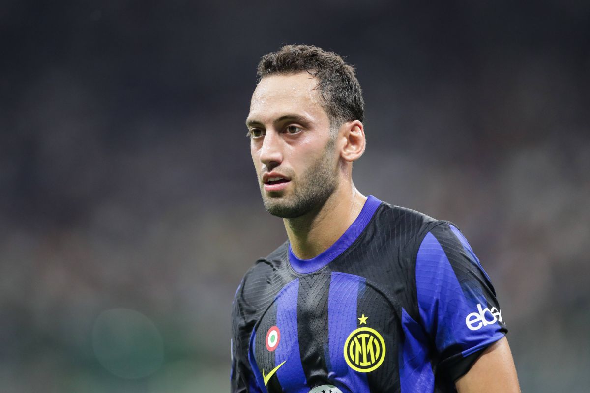 Hakan Calhanoglu