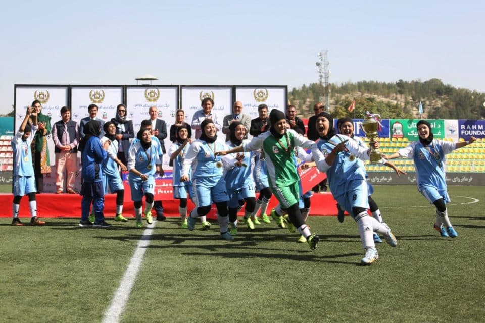 Piłkarki z Heratu, zwyciężczyni afgańskiej ligi kobiet w 2020 roku.