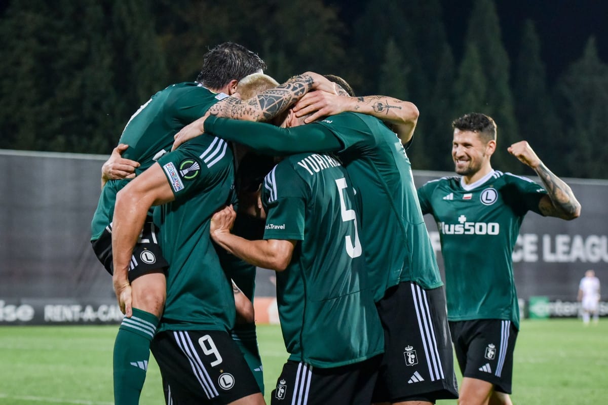 Legia Warszawa, radość piłkarzy w meczu z Zrinjskim Mostarem