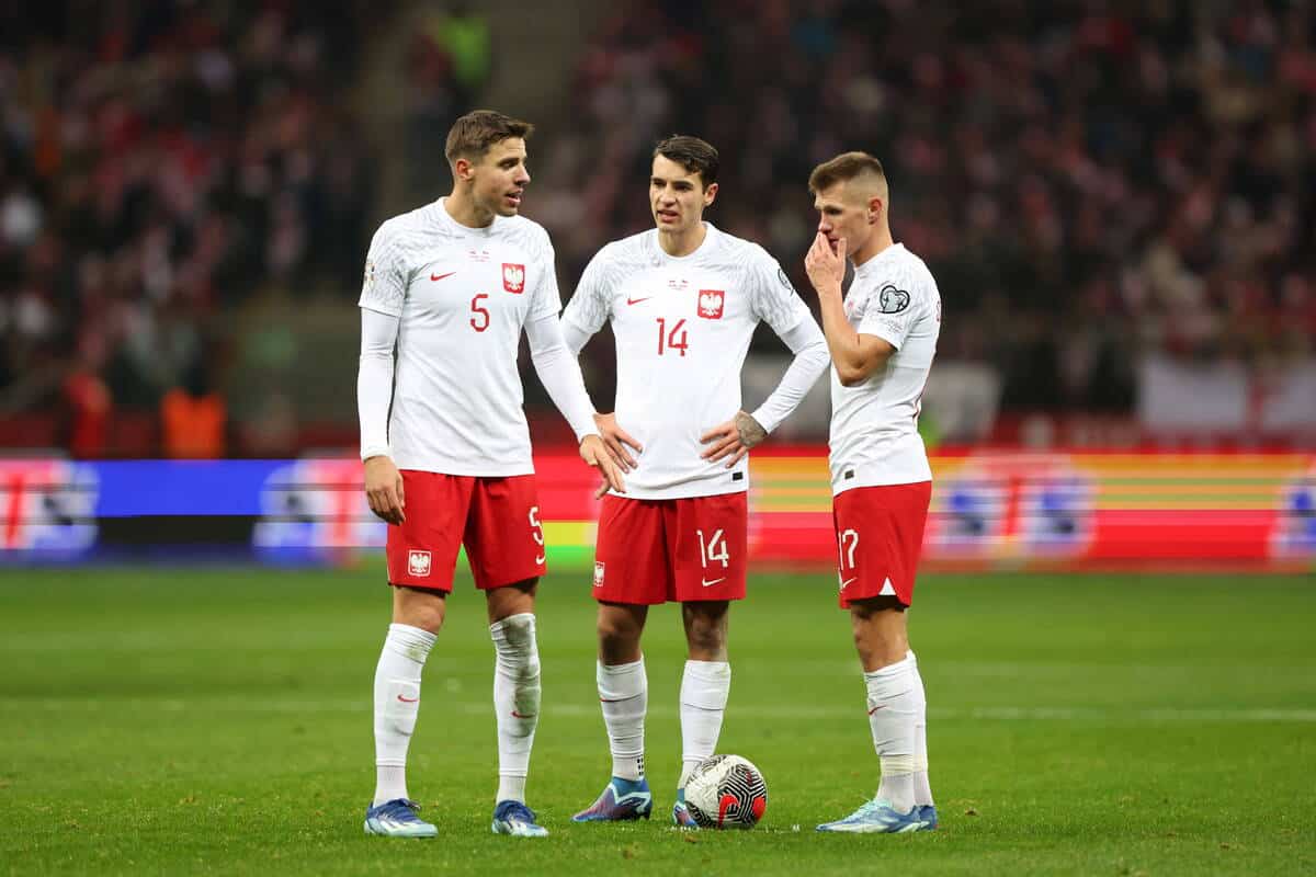 Jan Bednarek, Jakub Kiwior i Damian Szymański