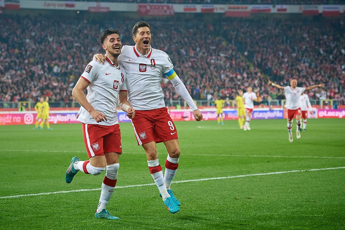 Polska Jakub Moder Robert Lewandowski