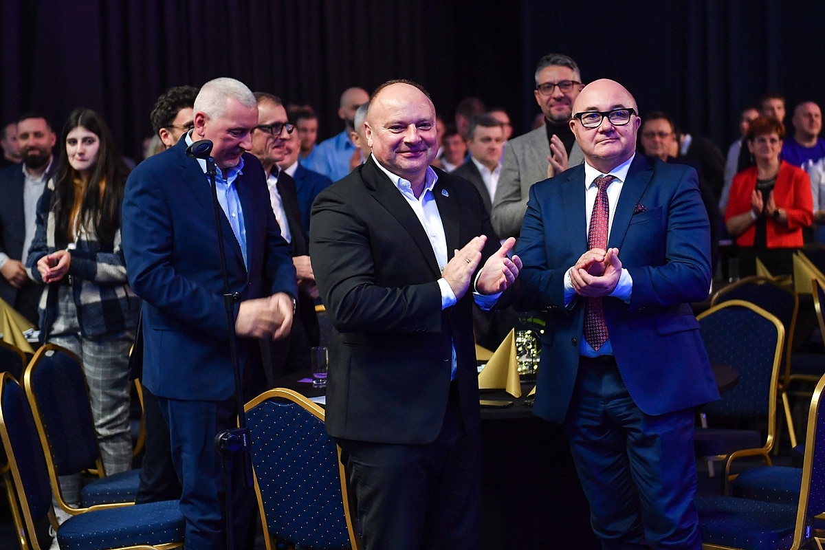 Prezes Ruchu Chorzów Seweryn Siemianowski i prezydent Miasta Chorzów Andrzej Kotala