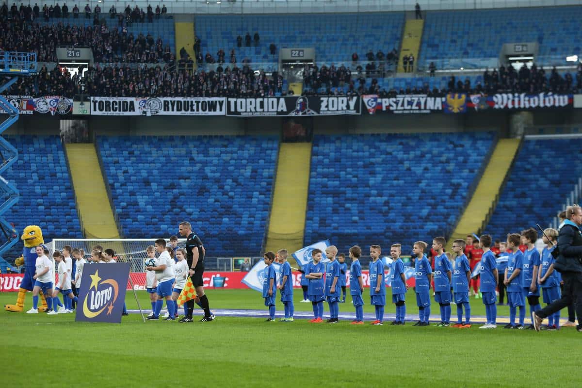 Stadion Śląsk w trakcie Wielkich Derbów Śląska