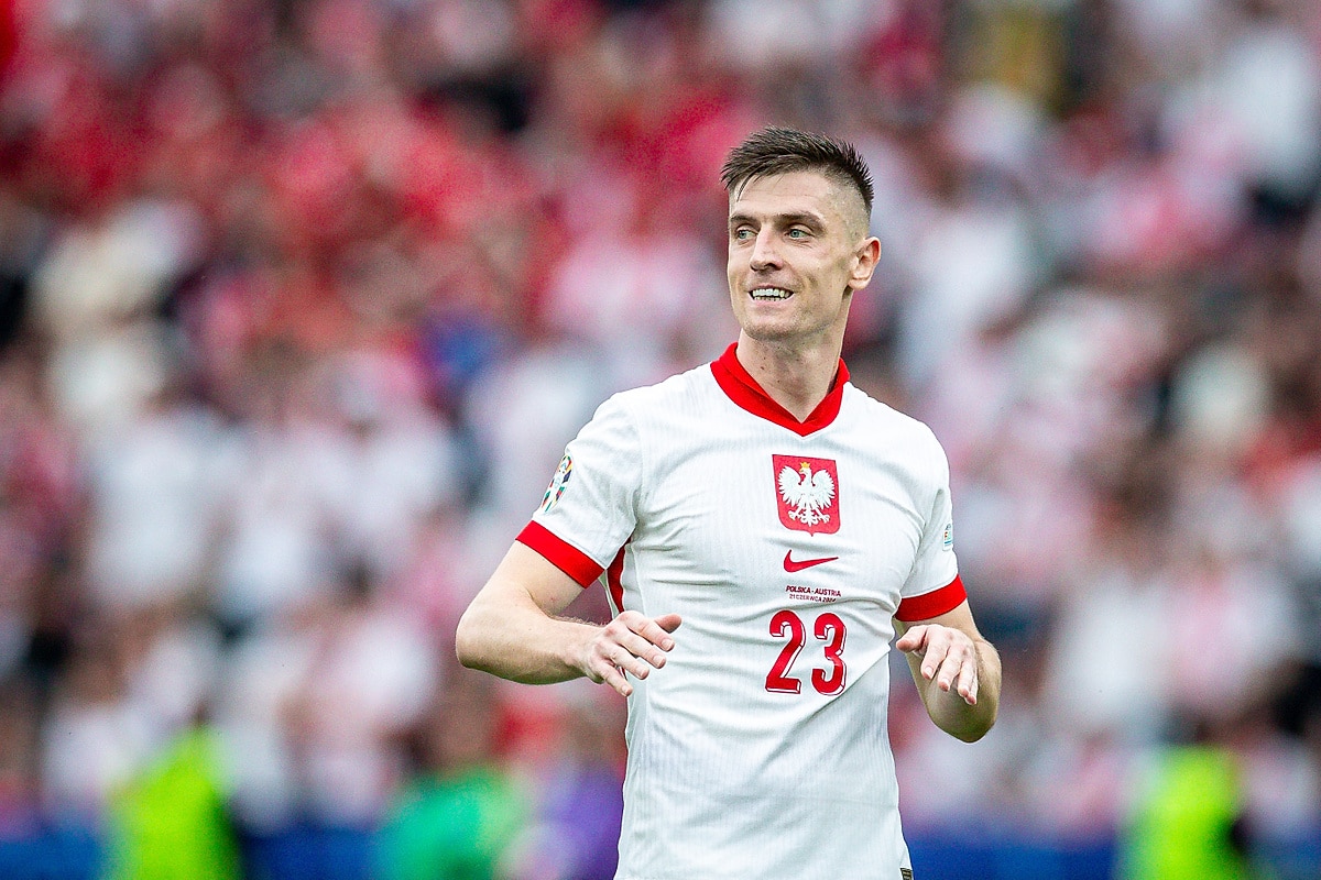 Krzysztof Piątek w meczu z Austrią
