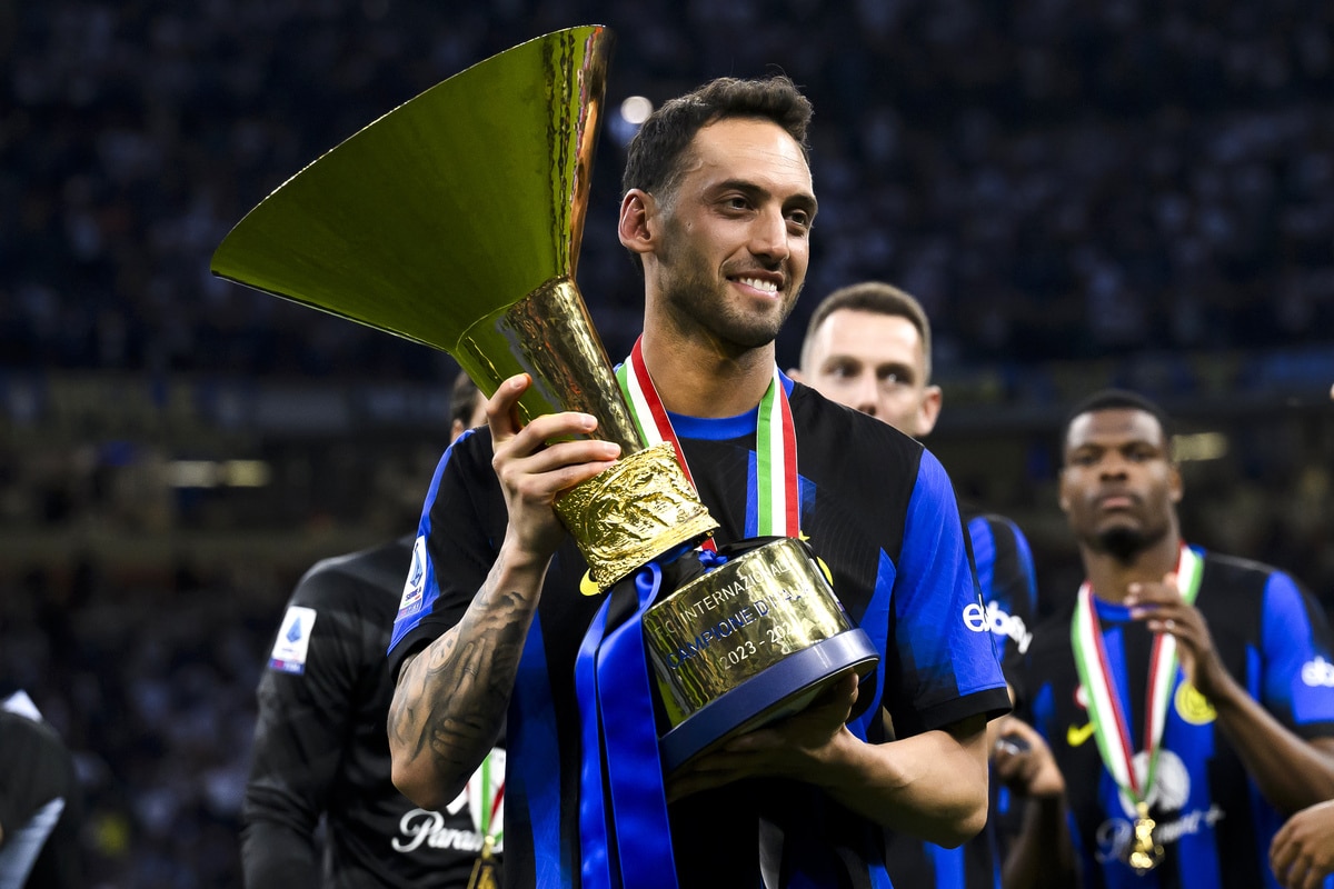 Hakan Calhanoglu