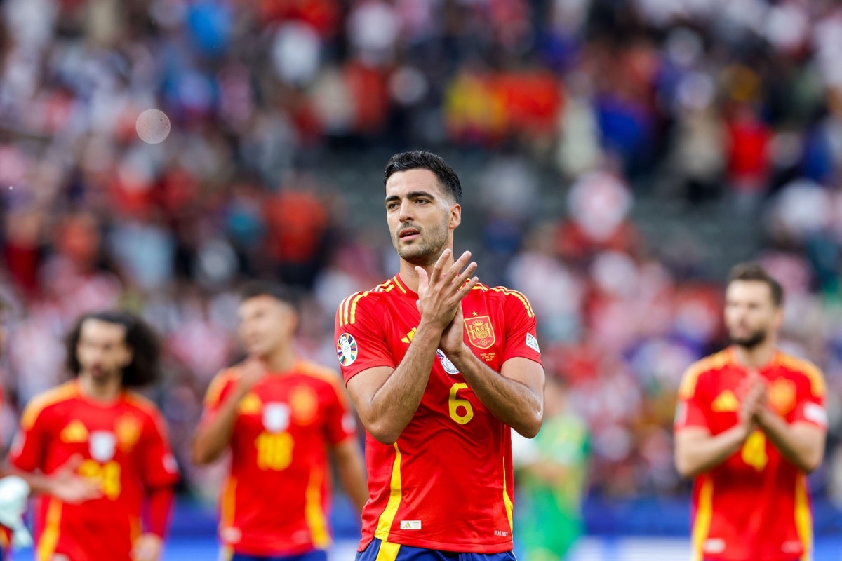 Mikel Merino