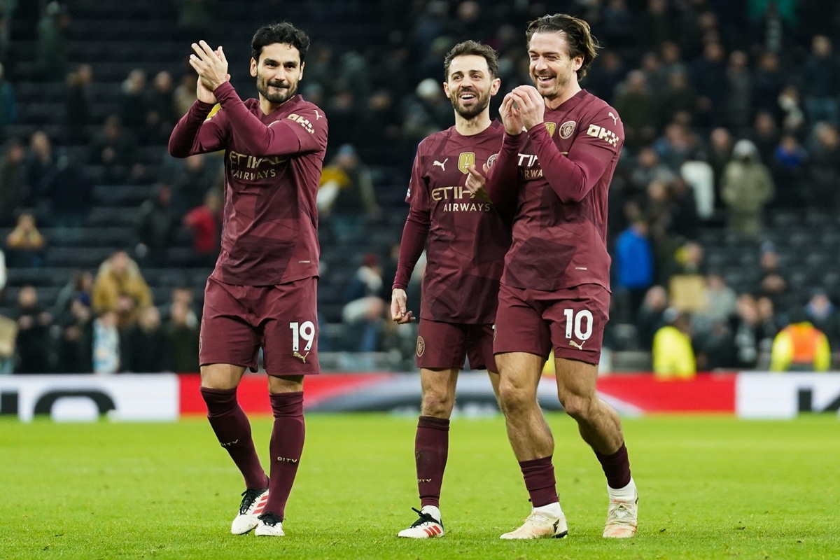 Ilkay Gundogan, Bernardo Silva i Jack Grealish