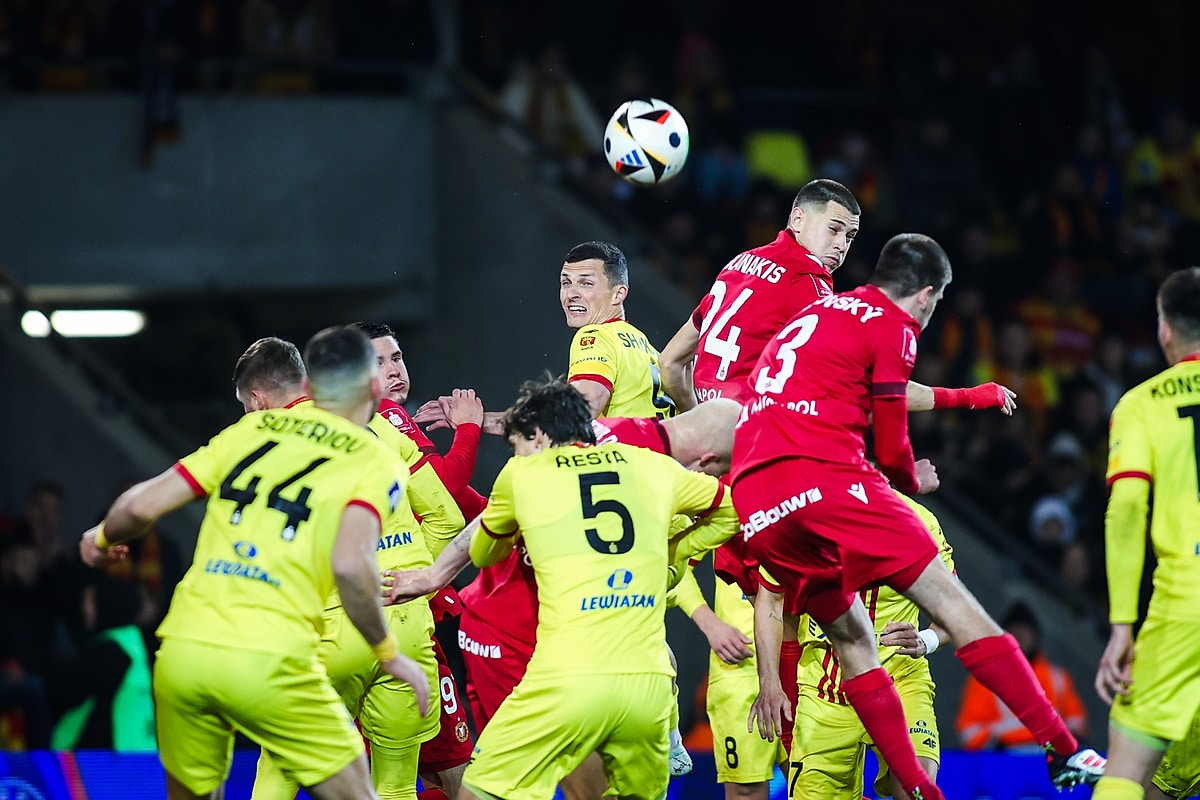 Korona Kielce - Widzew Łódź