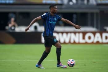 Denzel Dumfries