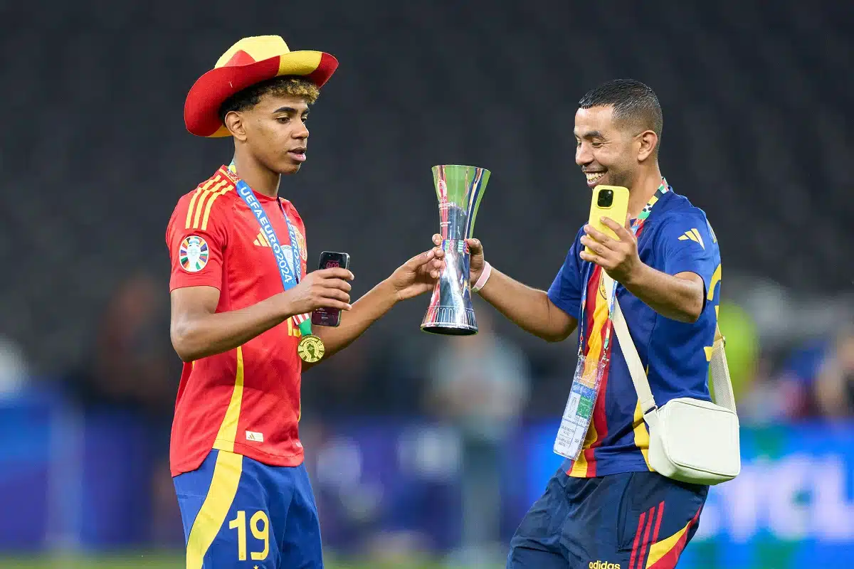 Lamine Yamal i Mounir Nasraoui