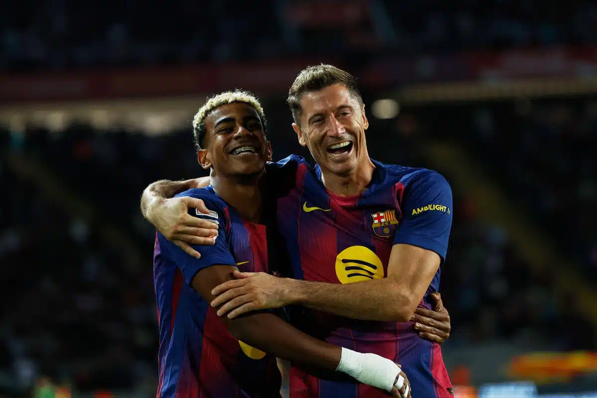 Lamine Yamal i Robert Lewandowski
