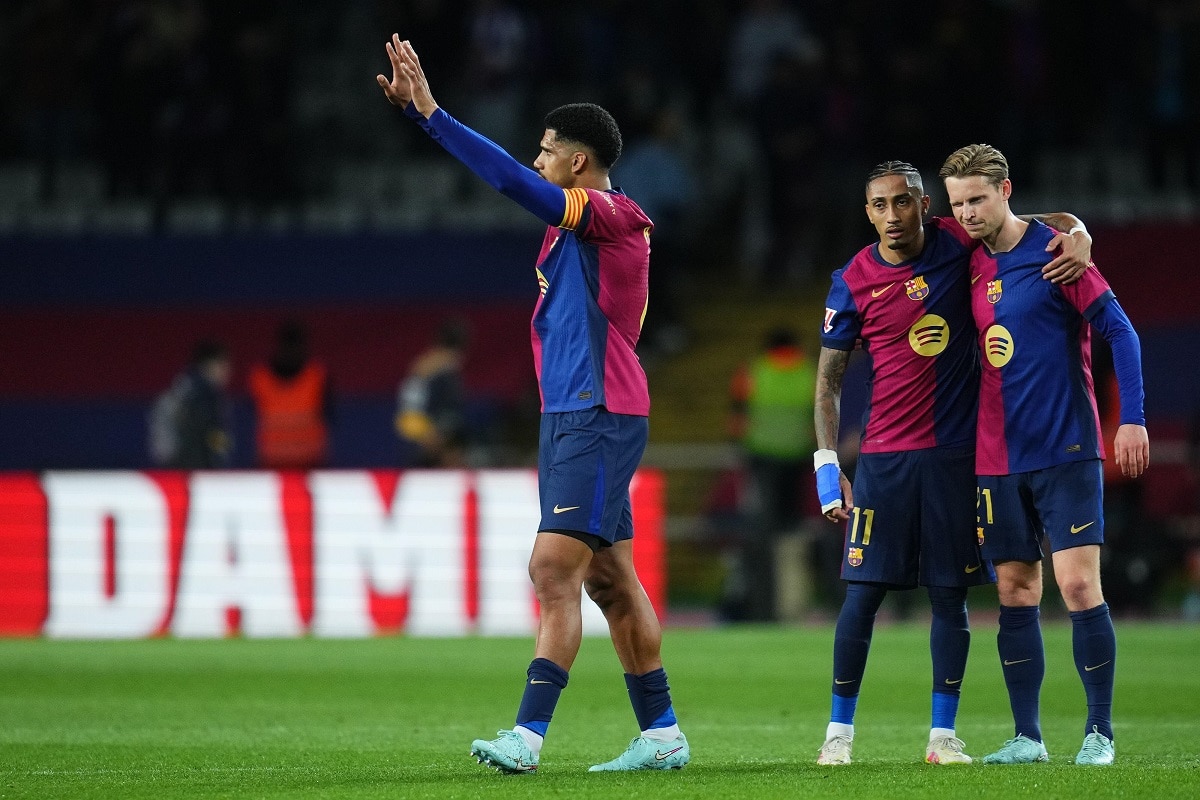 Ronald Araujo, Raphinha i Frenkie de Jong (FC Barcelona - RCD Mallorca)