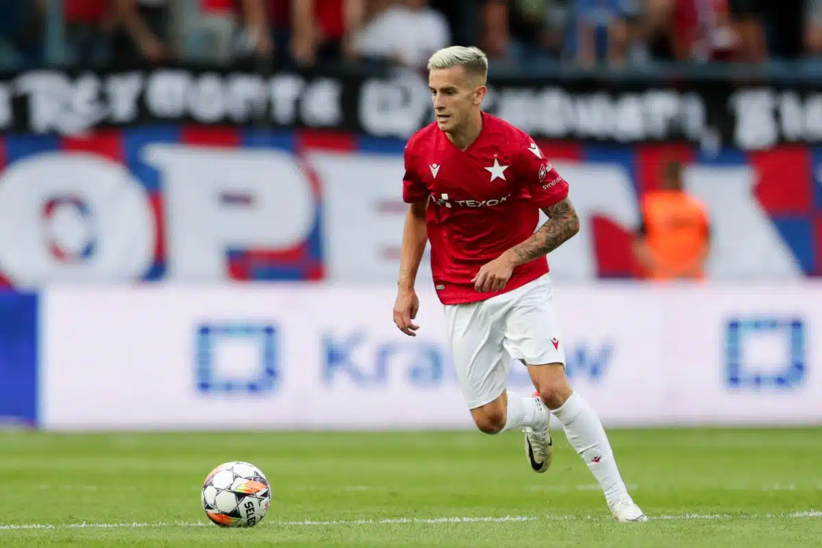 Olivier Sukiennicki w meczu z Rapidem Wiedeń