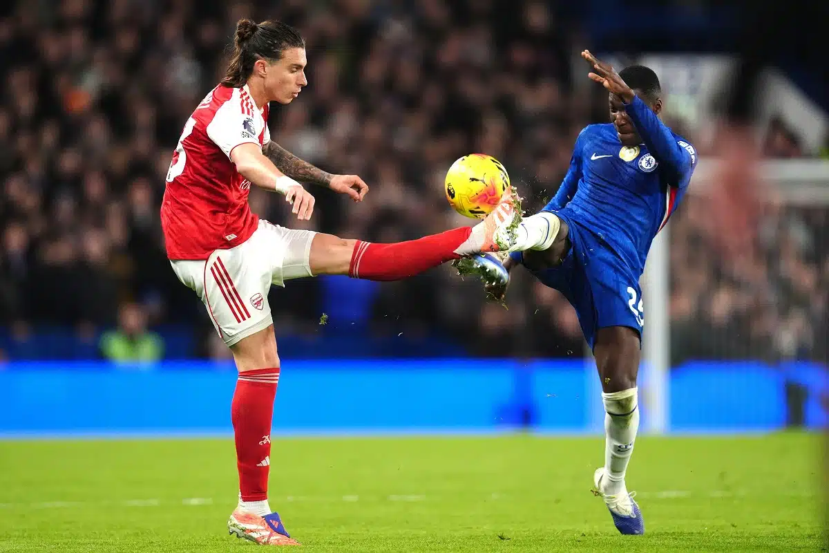 Riccardo Calafiori i Moises Caicedo (Chelsea - Arsenal)