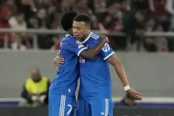 Vinicius Junior oraz Kylian Mbappe