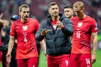 Tomasz Kędziora, Robert Lewandowski i Adam Buksa