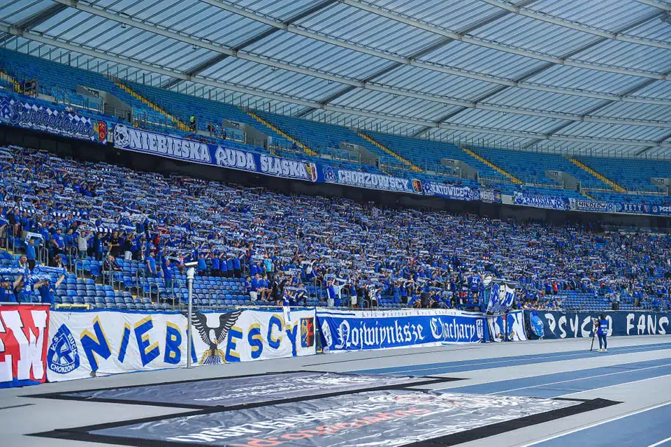 Kibice Ruchu na SuperAuto.pl Stadionie Śląskim