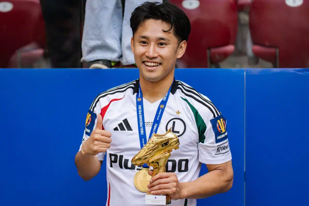 Ryoya Morishita z nagrodą piłkarza meczu po finale PP z Pogonią