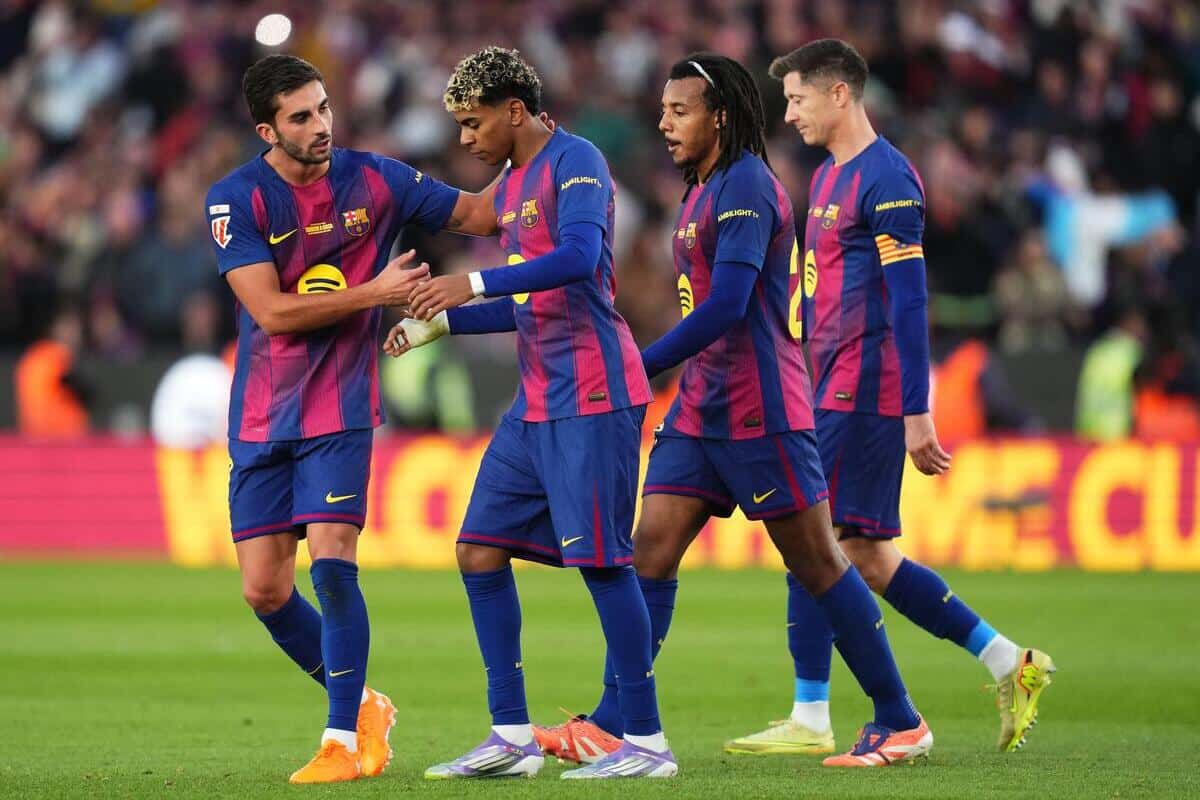 Ferran Torres, Lamine Yamal, Jules Kounde i Robert Lewandowski