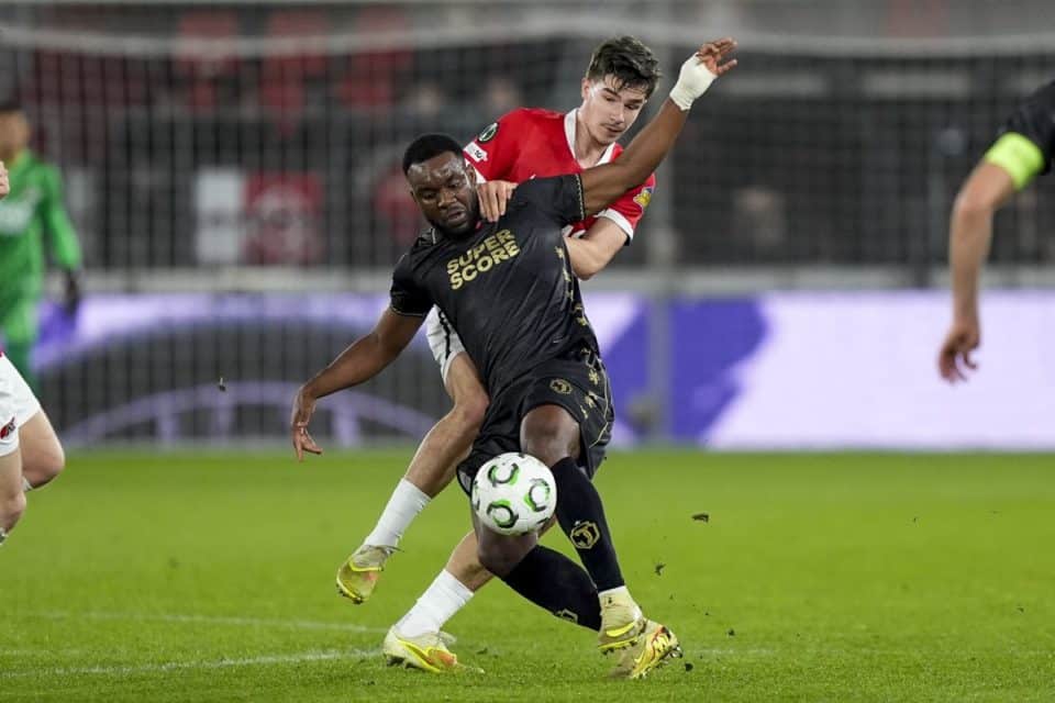 Wouter Goes oraz Afimico Pululu