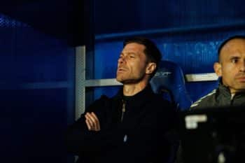 Xabi Alonso (Deportivo Alaves - Real Madryt)