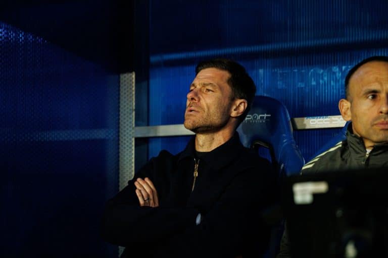 Xabi Alonso (Deportivo Alaves - Real Madryt)