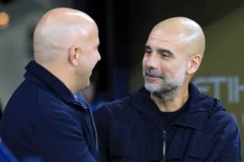 Arne Slot i Pep Guardiola