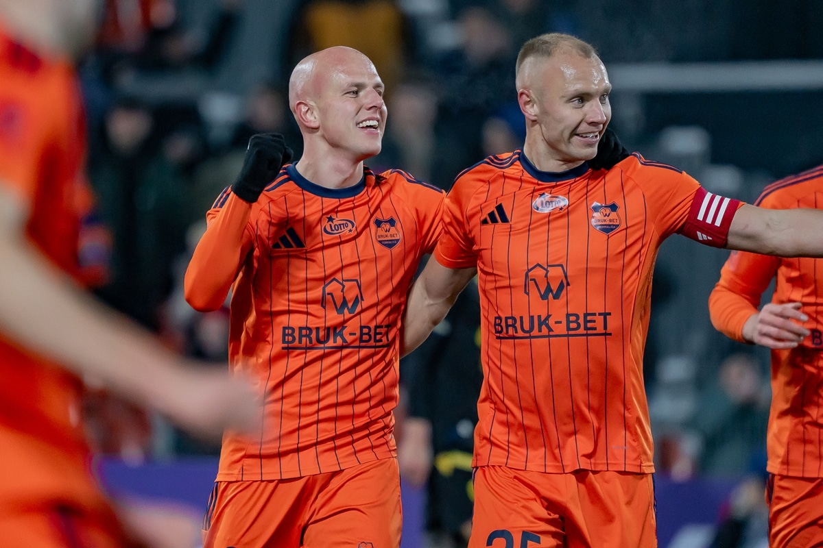 Piłkarze Bruk-Betu Termaliki Nieciecza